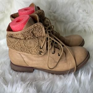 Rock & Candy Tan Lace Ankle Boot